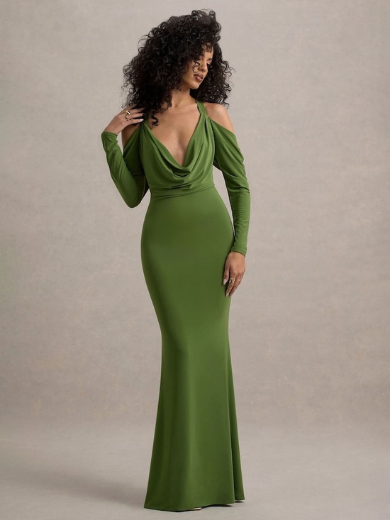 Club L London Dresses & Skirts - NWT Club L London Hurghada Green Plunge Long Sleeve Maxi Dress Green Size 6